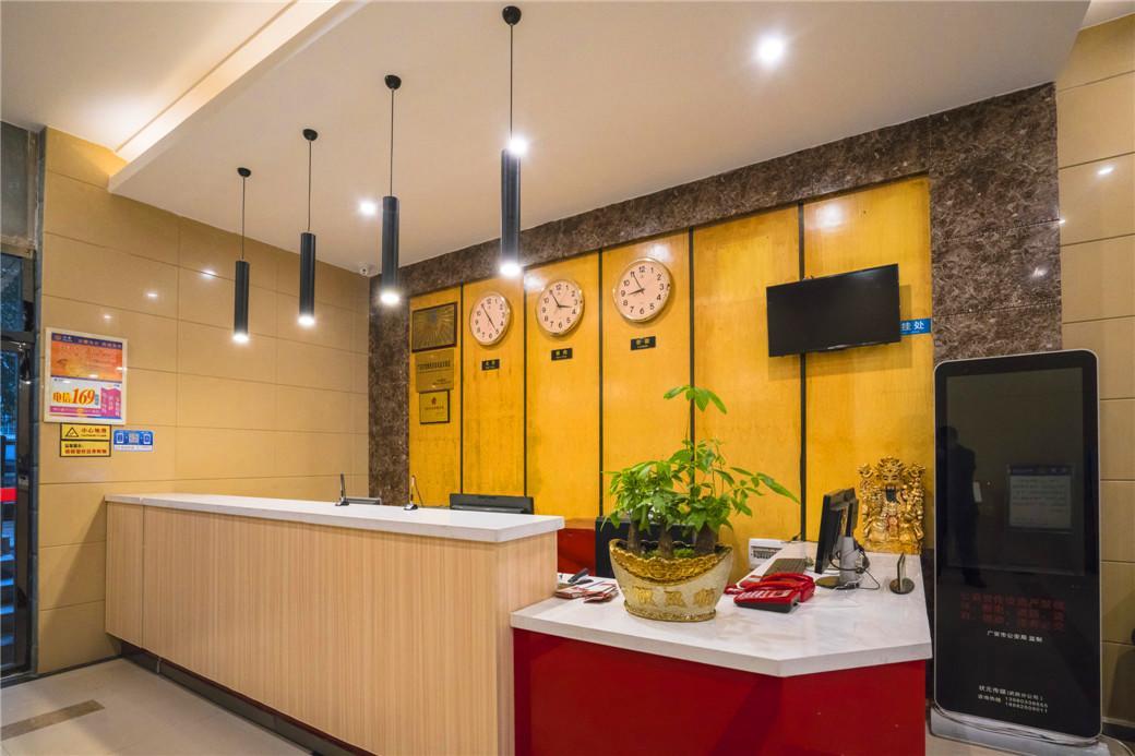 Thank Inn Chain Hotel Sichuan Guangan Wusheng County Hongwu Avenue מראה חיצוני תמונה