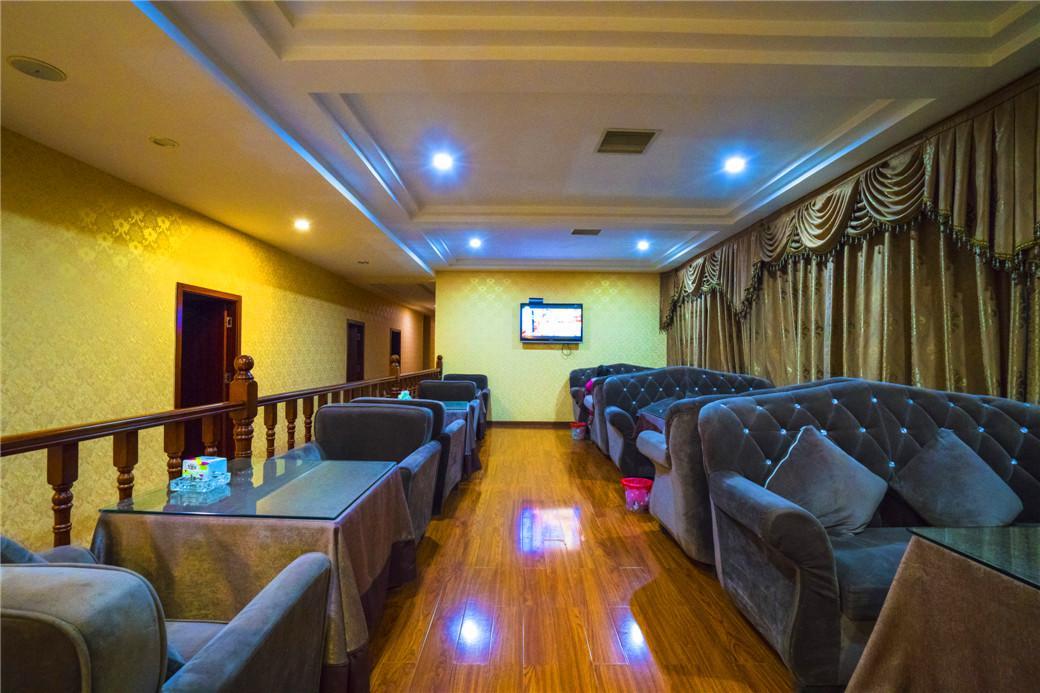 Thank Inn Chain Hotel Sichuan Guangan Wusheng County Hongwu Avenue מראה חיצוני תמונה